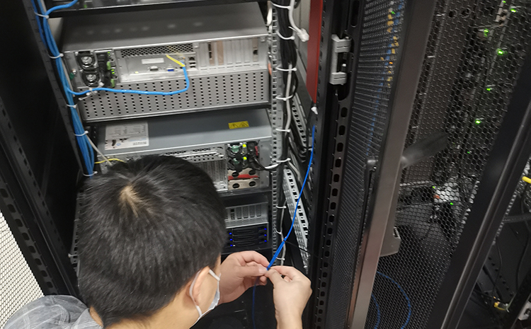 數據機房全氟己酮滅火裝置.jpg